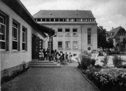 Die \"alte\" Schule